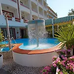 Golf & Hotel