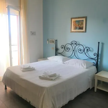 Hotel Golf & 3*