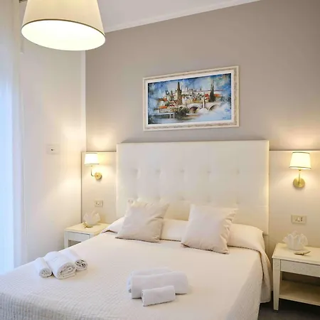 Отель Golf & 3*