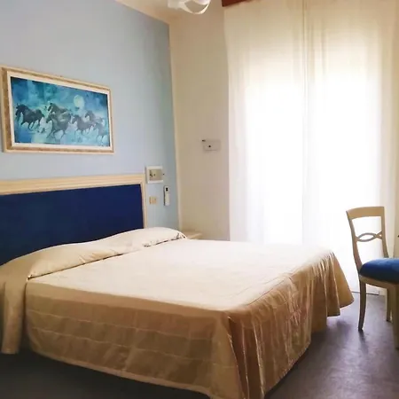 Hotel Golf & 3*