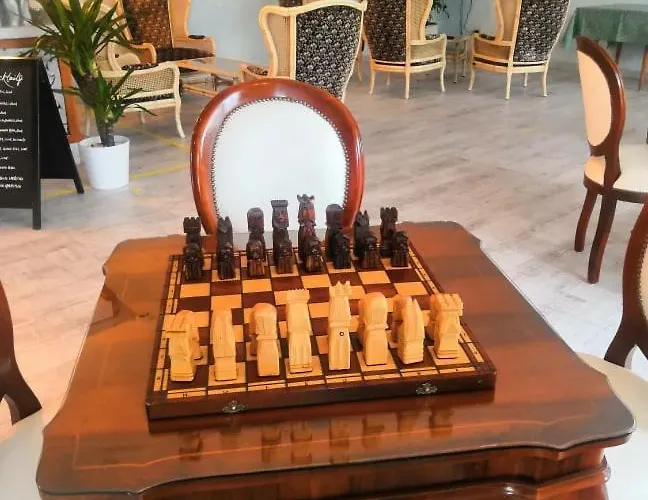 Отель Golf & 3*