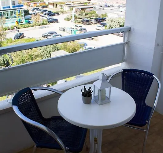 Отель Golf & 3*